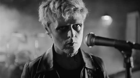 Green Day Release New Single Announce 14th Studio Album Kerrang