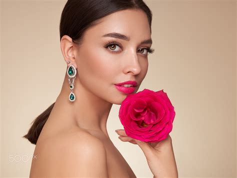 Oleg Gekman Women Brunette Makeup Brown Eyes Jewelry Glamour Lipstick