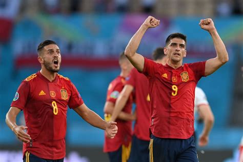 Switzerland vs spain (9.30 pm ist) belgium vs italy (12.30 am ist, start of saturday in india). Slovakia vs Spain predicted lineups: Team news, squads ...