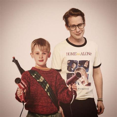 É valenttim e kevin, tá? 30 Celebrities Photoshopped Side-By-Side With Their ...