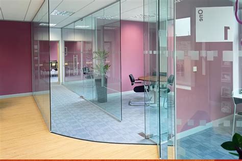 Glass Partition Dubai Glassdoor Dubai Glass Partition Walls