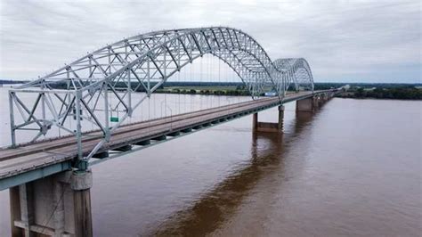 Repairs To I 40 Bridge In Memphis Could Take Months Official Says