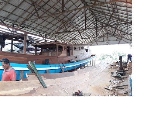 Mengintip Proses Pembuatan Kapal Nelayan Gelombang Trobos