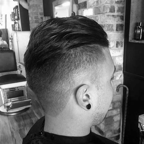 That being said, slicking hair back can prove troublesome for some men at first, regardless if it's long or short. 40 Slicked Back Undercut Haircuts For Men - Manly Hairstyles
