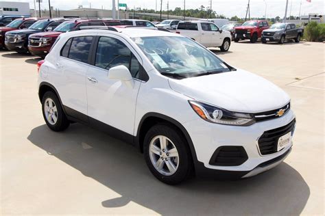 New 2020 Chevrolet Trax Lt Sport Utility In Humble 02060190 Robbins