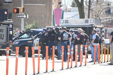 five hour jersey city standoff ends peacefully with arrest