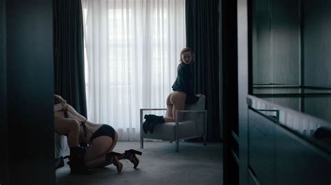 Nude Video Celebs Louisa Krause Nude Gillian Williams Nude The Girlfriend Experience S02e01