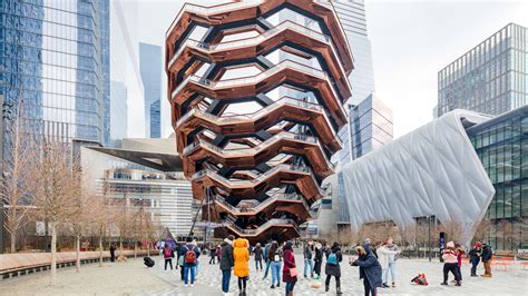 Suicide At Hudson Yards Vessel Teenager Jumps Over Railing The New York Times