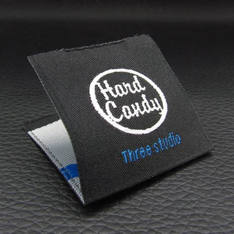 Customized Centre Fold Damask Woven Garment Labels With Cut Custom
