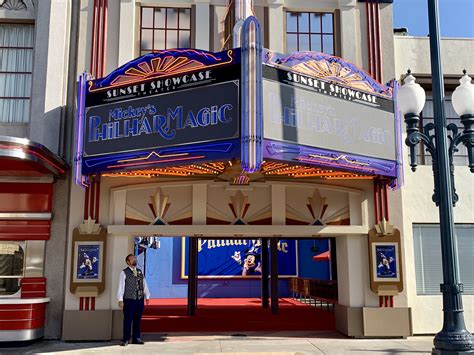 Photos Video New Entrance To Sunset Showcase Theater Opens With