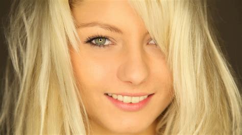Tapety agerr x px herečka dospělý Annely kotě blondýnka Gerritsen model