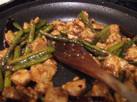 Creamy sauces and delicious fried recipes have their place, but if you're in the market for a chicken. Stir-Fried Chiken And Asparagus Recipe | Panlasang Pinoy ...