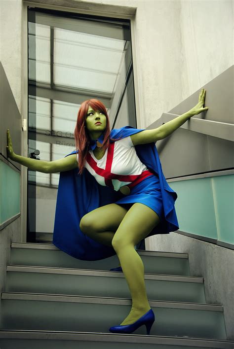 Awesomecosplay Pics Of The Day Miss Martian Returns G33k Life