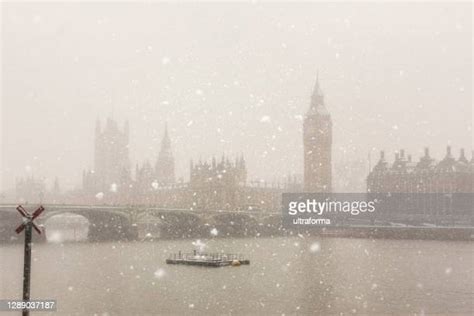 Big Ben Snow Photos And Premium High Res Pictures Getty Images