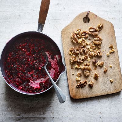 It's time to change it up. Cranberry Walnut Relish Recipe - pampam-life