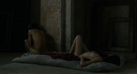 Isabelle Adjani Nuda Anni In Queen Margot