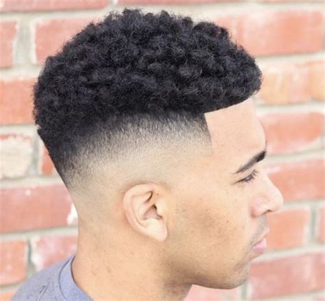 Read on to learn the easiest way to achieve sponge curls on your hair Best Sponge Curls Hairstyles: Pictures Guide and Tips