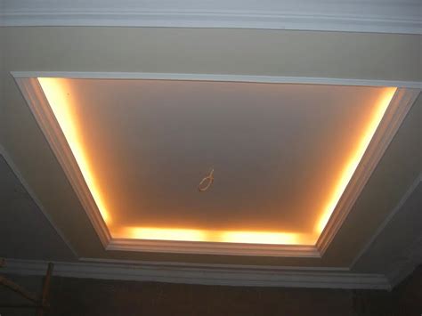 Tapi sebaiknya plafon transparan ini hanya untuk 1 area saja di dalam rumah. Jaya Mandiri Gypsum: Contoh plafon gypsum minimalis