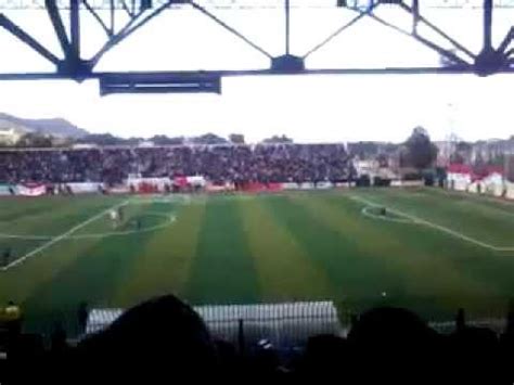 فيديو لا يفوتك إحتفالات خرافية مولودية وهران 1917 2017 mouloudia oran front de mer. mco oran vs ASO Chef الشلفاوة في بوعقل ....... حنا شواكر ...