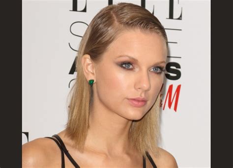 Taylor Swift Hair Pulled Back