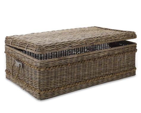 Inspired by vintage trunks of yesteryear. Create a vintage look with a rattan coffee table