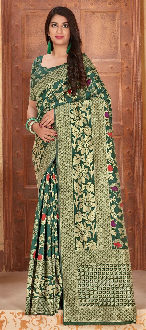 Bottle Green Silk Traditional Woven Saree With Golden Highlights