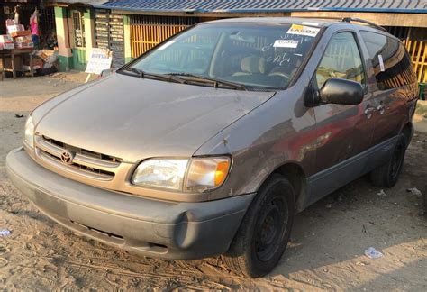 Returning to the sienna, and to toyota's continued credit, minivans come with various insulation packages, but packages are limited according to the model. Accident Free Toks 2000 Toyota Sienna Le Up 4 Sale@1.350m Asking!!! - Autos - Nigeria