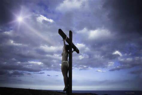 Crucifix In The Light By Ramon Martinez Crucifixion Scene Jesus Crucified