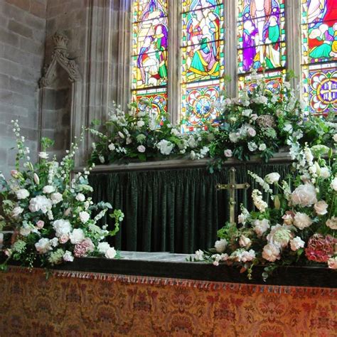Inside The Church Wedding Altar Flowers Click To Zoom Church