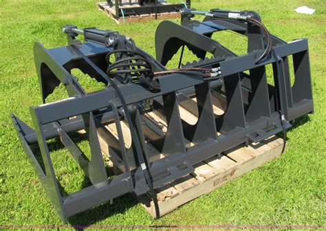 Stout Hdu72 Hydraulic Brush Grapple Skid Steer Attachment In Knapp Wi