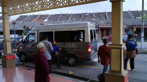 Perkembangan ini memerlukan memerlukan satu. MASJID TAMAN KOSAS: JENAZAH TAHFIZ SELAMAT DIKEBUMIKAN