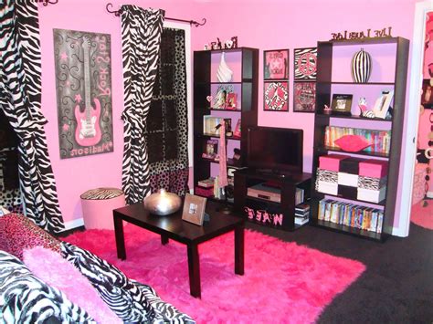 It is a ridiculous size, especially with the boldness of the zebra skin design. interior-living-room-design-pink-theme-rooms-with-red-black-and-white-paris-themed-collection ...