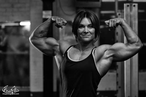 Sarah Williams Body Building Women Muscle Women Bodybuilding