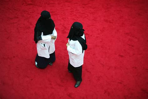 ‘i Live In A Lie Saudi Women Speak Up The New York Times