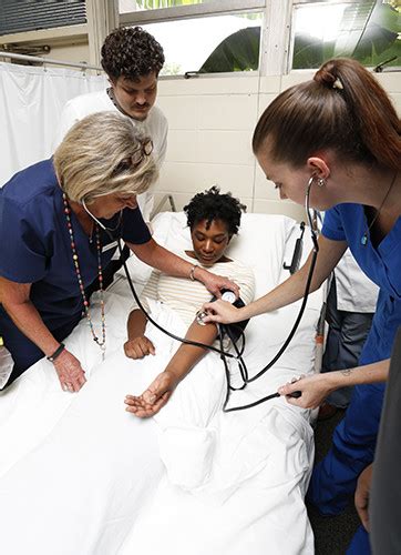 For years, we have been providing online custom writing assistance to students from countries all over the world, including the us, the uk, australia, canada, italy, new zealand, china, and japan. Certified Nurse Aide (CNA) Training-Easterseals Central ...