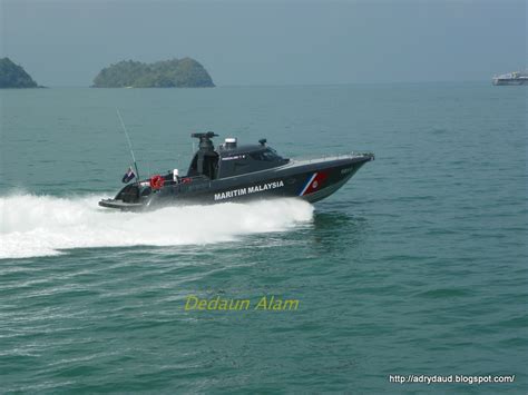 Indonesia adalah negara maritim yang berbentuk kepulauan (archipelagostate). Dedaun Alam: LIMA '13 - Maritim