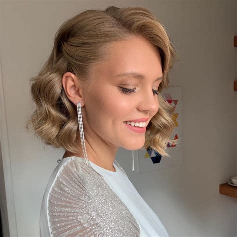 38 Easy Retro And Vintage Hairstyles To Try This Year