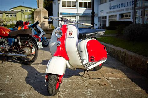 Vespa Lambretta Desde Culleredo A Coruña Galicia España Finalizada