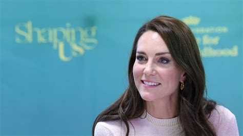 Kate Middleton Finds New Ball Breaker Personal Secretary Woman And Home