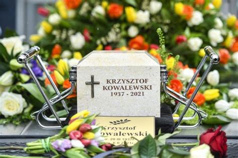 Pogrzeb Krzysztofa Kowalewskiego Żona i córka aktora na Starych