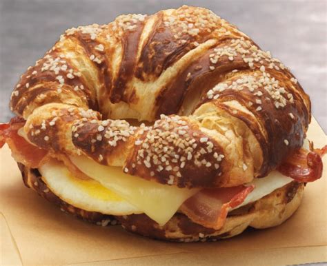 Dunkin' donuts is a popular coffee and baked goods chain in the united states and also worldwide. FAST FOOD NEWS: Dunkin' Donuts Pretzel Croissant Breakfast ...