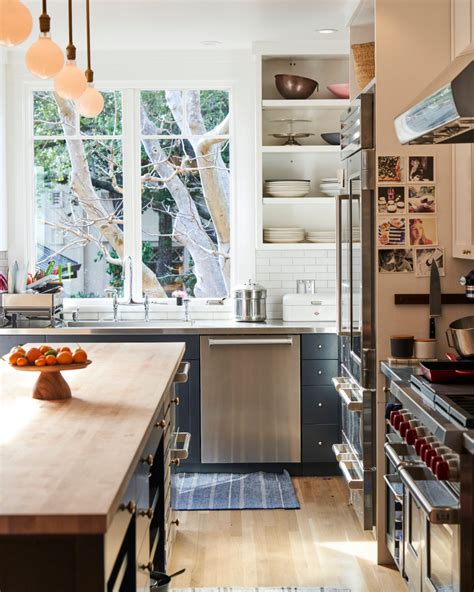 Kitchen Of The Week Practical Magic In Phyllis Grants Berkeley