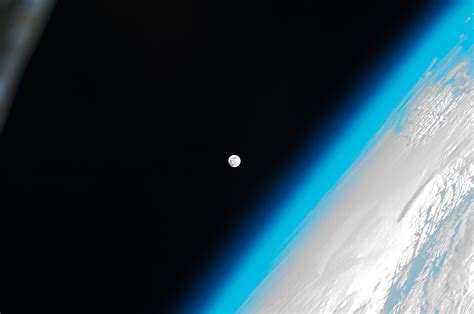 Beautiful Image The Moon As Seen From The Space Station Universe Today