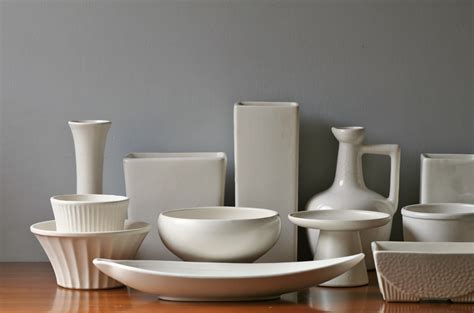 Modish Vintage Sneak Peek White Pottery Vases