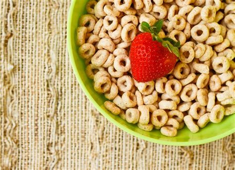 15 Of The Healthiest Breakfast Cereals You Can Eat