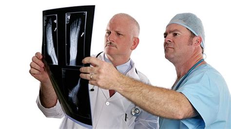 We provide a continuum of care. Orthopedic Surgeon in Orange County | CVSC