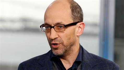 Twitter Twtr Ceo Dick Costolo Stepping Down Good Morning America