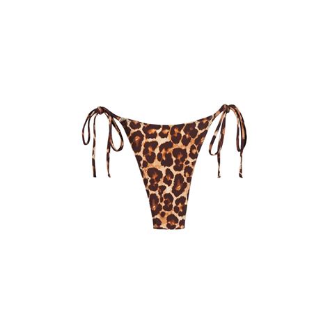 Gisele Bundchen Wears Leopard Print Bikini On Costa Rica Beach Daily