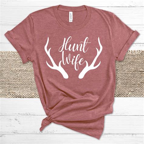 Hunt Wife Short Sleeve Tee Wife Of A Hunter Shirt Hunt Wife Etsy
