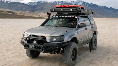 Reviews Of 15 Best Overland Vehicles Tips Pics And Specs